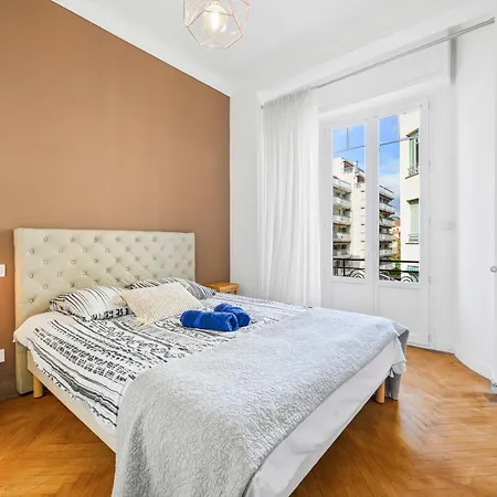 Διαμέρισμα 3 Pieces En Plein Centre-ville Νίκαια